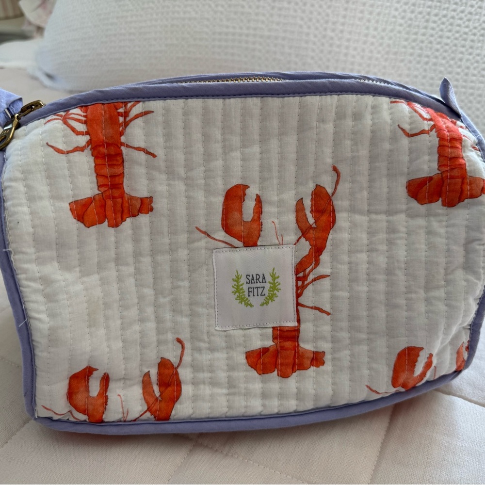 Sara Fitz Lobster Makeup Organizer - White and Purple